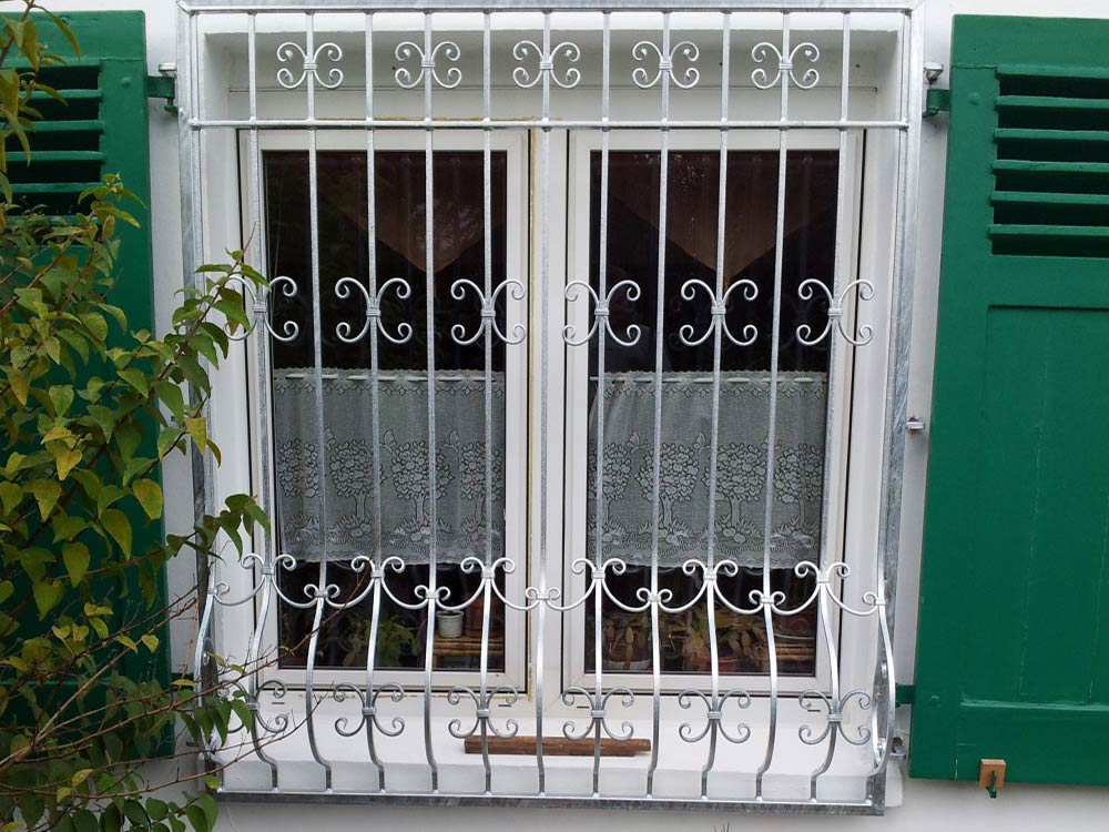 Fenstergitter von SITEC Stahl- & Metallbau in Wuppertal