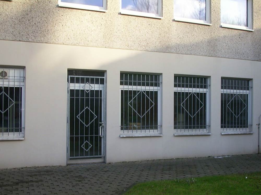 Fenstergitter von SITEC Stahl- & Metallbau in Wuppertal
